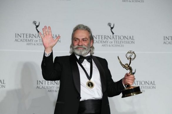Haluk Bilginer Uluslararası Emmy Ödülü